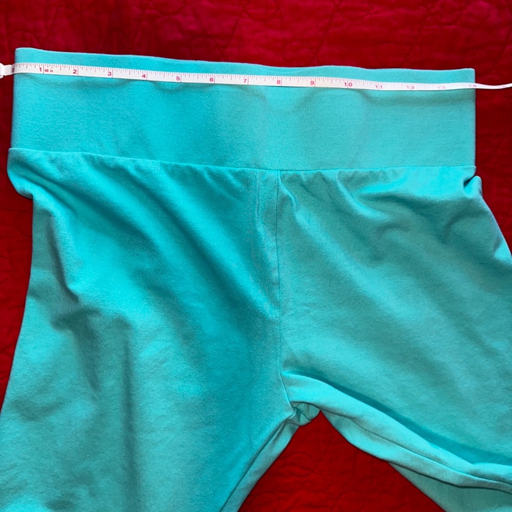 LOGO Layers by Lori Goldstein Cropped Legging with Lace Trim - XSP - Picture 9 of 10